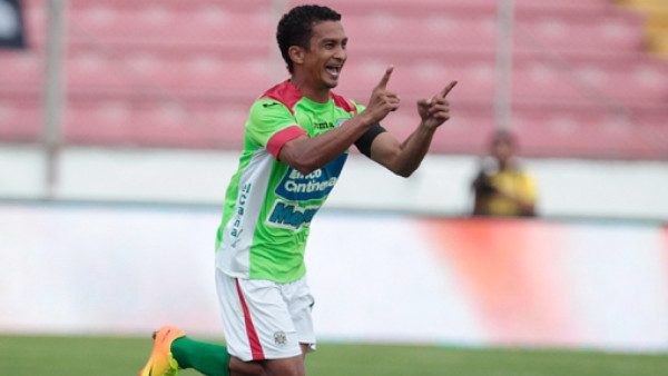 VIDEO: Berríos se despacha con golazo ante Motagua