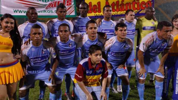 Deportes Savio espera a atacante colombiano