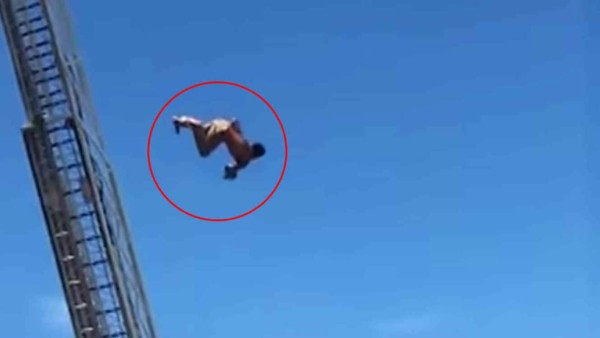 La impactante maldición detrás de los Facebook Live