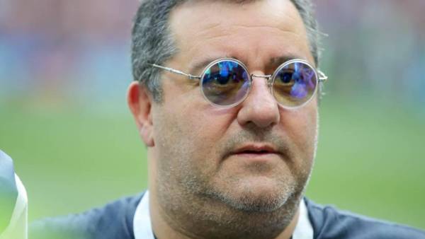 Mino Raiola ha ganado millones de euros gracias a su carrera como agente de futbolistas.