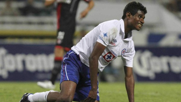 Fiascos: Varios hondureños entre los peores fichajes dentro de la Liga MX