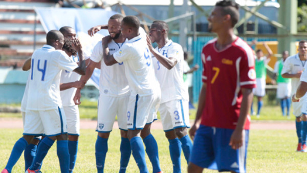 Honduras gana su primer partido rumbo a Brasil 2014
