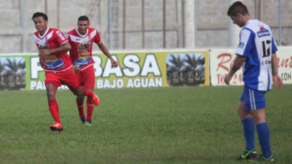 Real Sociedad triunfa y es el nuevo líder