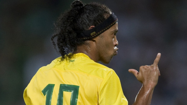 Brasil gana a México y le rompe el invicto