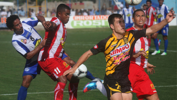 Castigo hunde al Vida y beneficia a Victoria y Real España