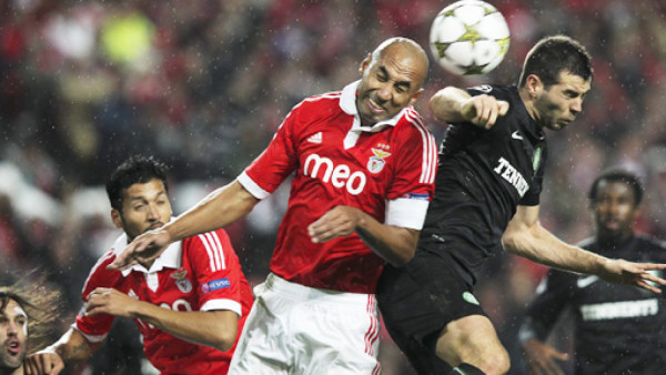 Celtic pierde, pero está a un paso de clasificar