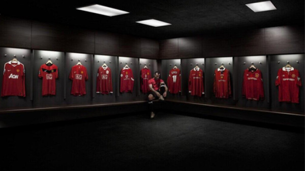 Ryan Giggs llega a la cifra de 1000 juegos como profesional