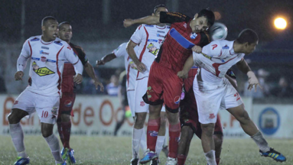 Savio le ganó al Vida y piensa en grande
