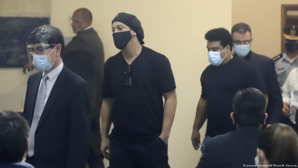 Ronaldinho y su resurgimiento: Los millonarios negocios de 'Dinho' tras pasar cinco meses en prisión