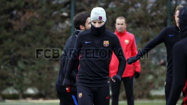 Choco Lozano entrena con el primer equipo del Barcelona en la semana del clásico