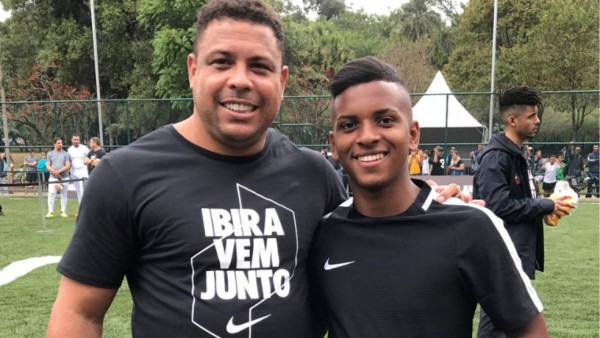 Rodrygo Goes, el futbolista bautizado por Pelé y Ronaldo que le prohibieron: 'creerse mejor que sus compañeros'&nbsp;&nbsp;