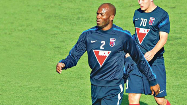 Suazo no llegó a un acuerdo con Videotón