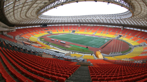 Los templos que visitará Emilio Izaguirre en la Champions League