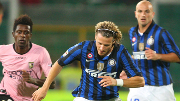 Gran debut de Edgar Álvarez y Palermo