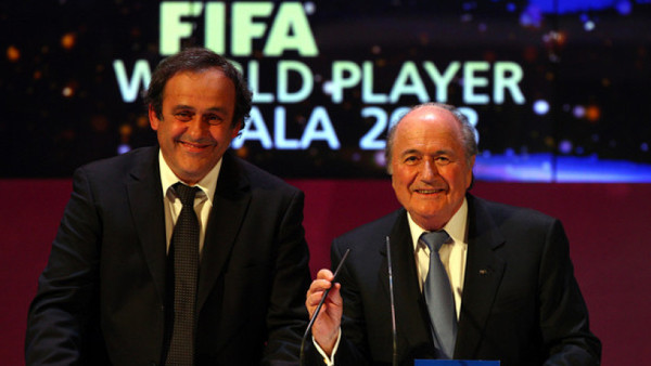 Michel Platini anunciará su decisión sobre candidatura a FIFA tras Mundial