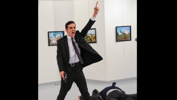 ¡QUÉ TERRIBLE! Así fue el cruel asesinato del embajador de Rusia en Turquía