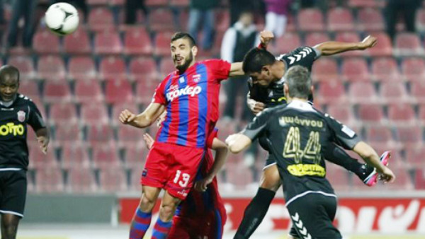 ¡Costly grita gol 432 días después!