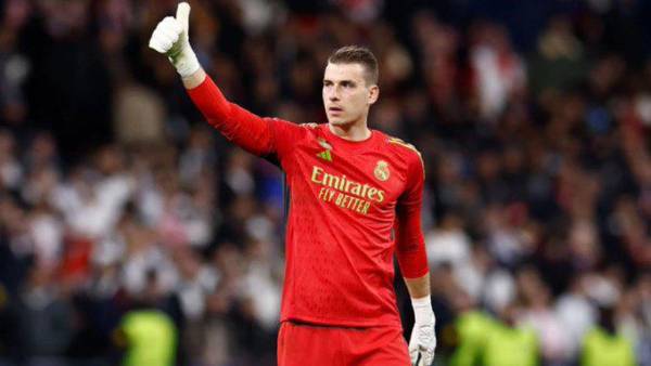 Lunin ha venido jugando toda las fases de la Champions League, pero en la final no será titular, informan en España.