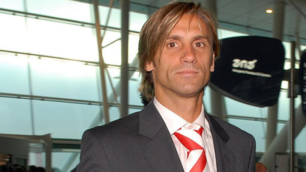 Ex futbolista João Pinto es condenado por fraude