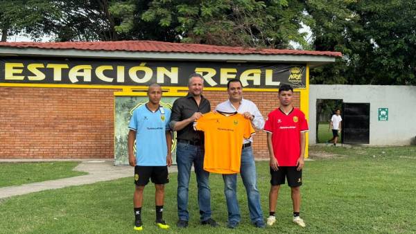 Elías Burbara llegó a la sede del club y presentó a su nuevo sponsor; Rendillantas.