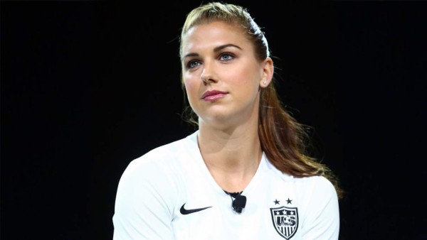 Alex Morgan, una belleza estadounidense dentro y fuera de la cancha