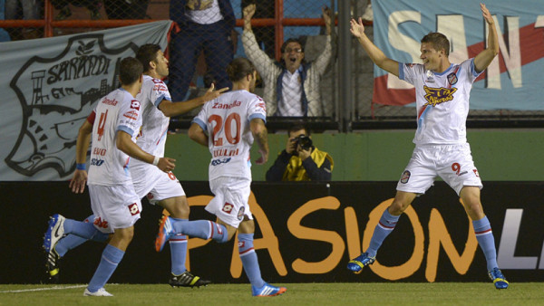 El Deportivo Anzoátegui fue derrotado por el Arsenal argentino