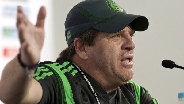 'Piojo” Herrera cierra la puerta a jugadores nacionalizados en México