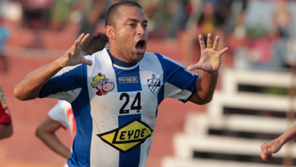 Victoria acompaña al Olimpia en semifinales