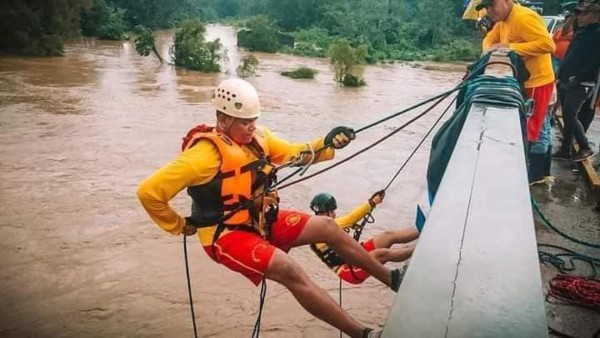 ¡Inundaciones, evacuaciones y rescates! Huracán Eta descarga su furia en territorio hondureño