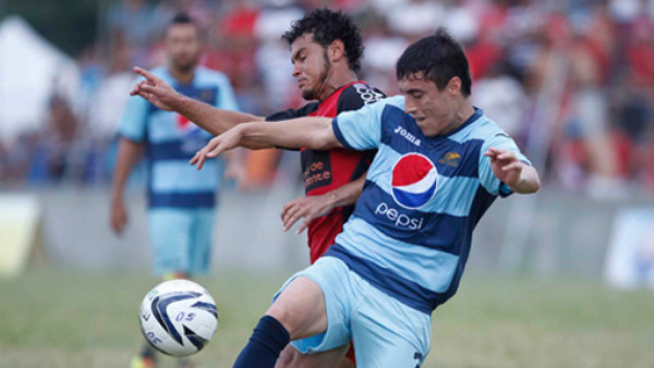 José Pablo Varela: ' En el fútbol de Honduras hay mucha dinámica”