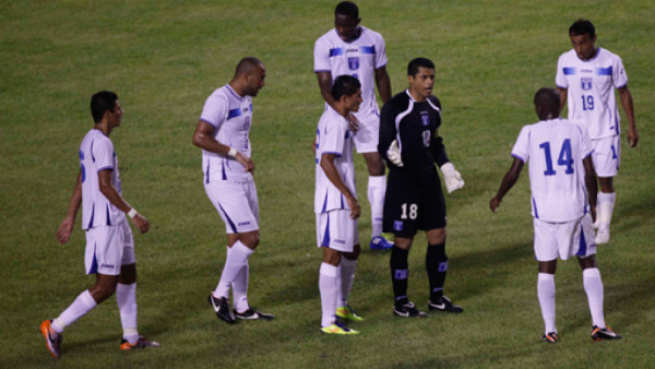 Siguen los desórdenes en la Selección de Honduras