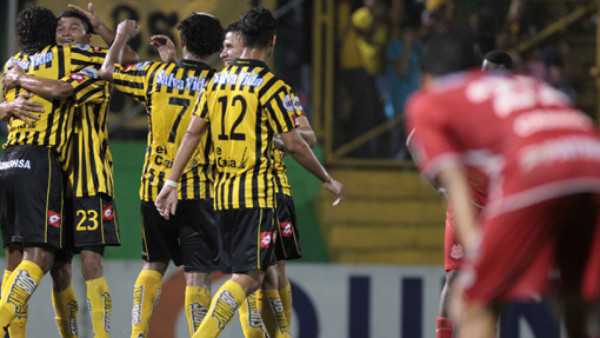 Real España, a la final en Honduras