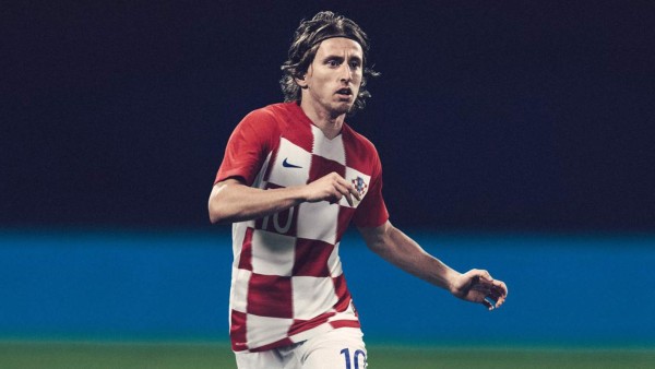 ¿Qué significan los escudos de los uniformes de las 32 selecciones que estarán en Rusia 2018?