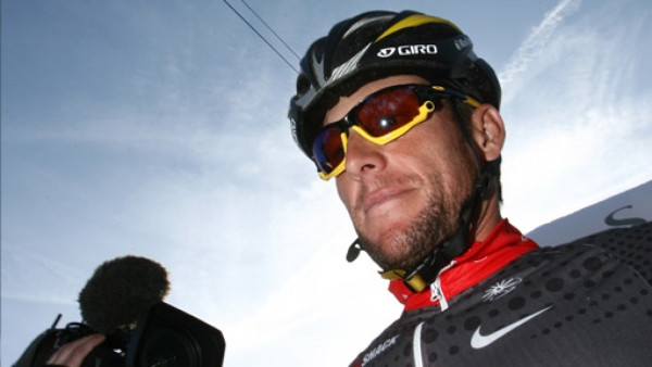 Lance Armstrong inspeccionó los Alpes
