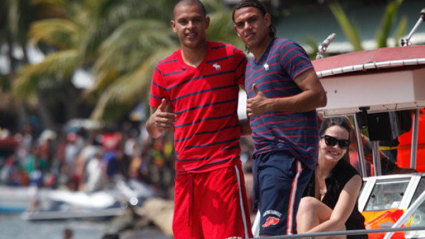 Los hermanos Posas en Sello Femenino