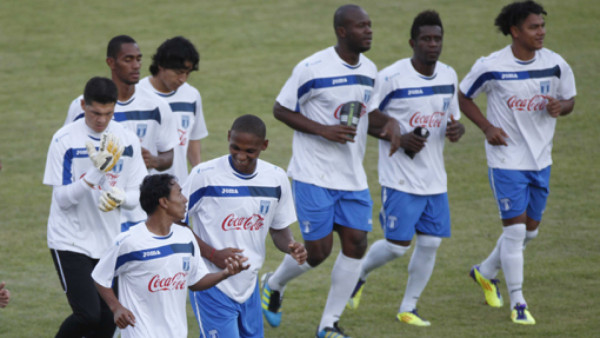 Selección de Honduras entrenó completa