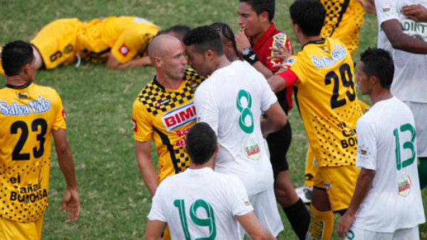 El agarrón entre 'Palomo' Rodríguez y Jaime Rosales