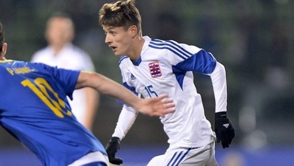 Los jóvenes promesas que se pelean Barcelona y Real Madrid