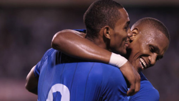 ¡Honduras aprueba venciendo a Serbia!