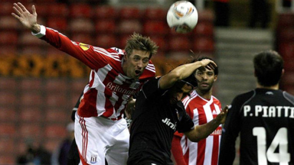 Stoke roza eliminación en Europa League