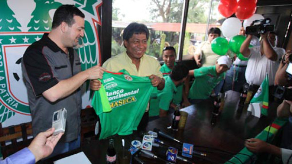 'No vengo con el machete a Marathón'