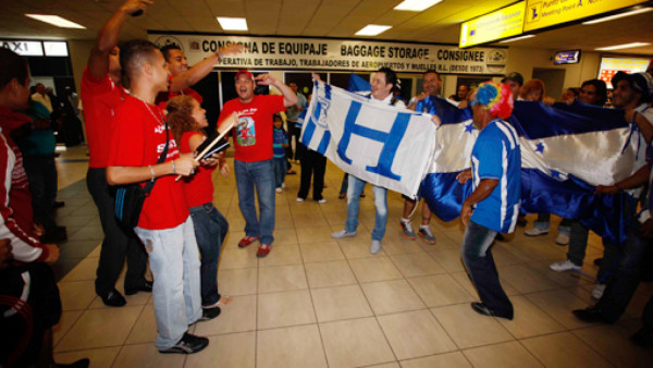 Ambientazo de hondureños en Panamá