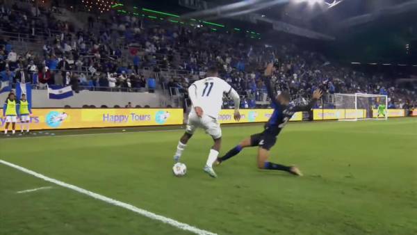 Honduras vence con autogol de Melvin Cartagena a El Salvador en amistoso disputado en Los Angeles, California