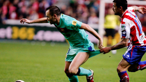 David Villa salva al Barcelona con golazo