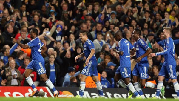 Chelsea roza la clasificación a octavos de final