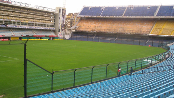 Boca Juniors pone a la venta asientos de La Bombonera