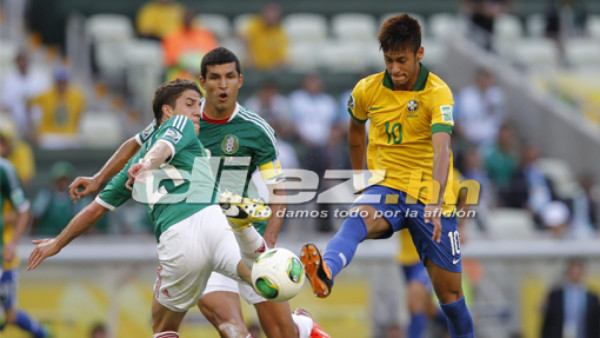 Brasil le gana a México en Copa Confederaciones