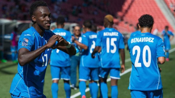 FOTOS: El álbum de Alberth Elis, la 'panterita' del fútbol de Honduras