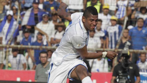 VIDEO: Polémica por el penal contra Carlo Costly