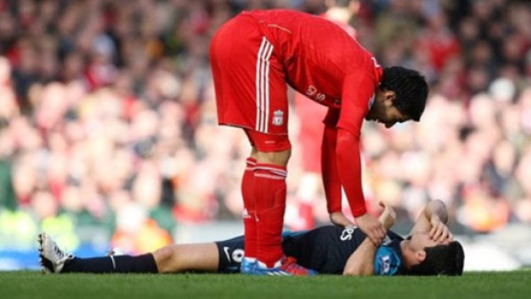 Jugador del Arsenal sufre conmoción cerebral